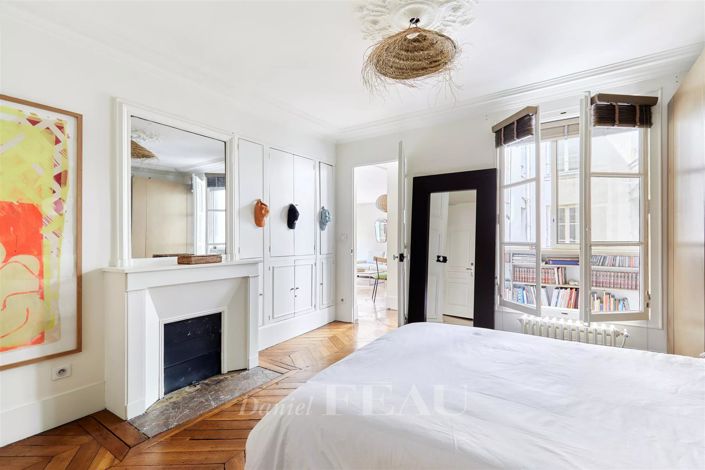 Image No.12-2 Bed Apartment for sale