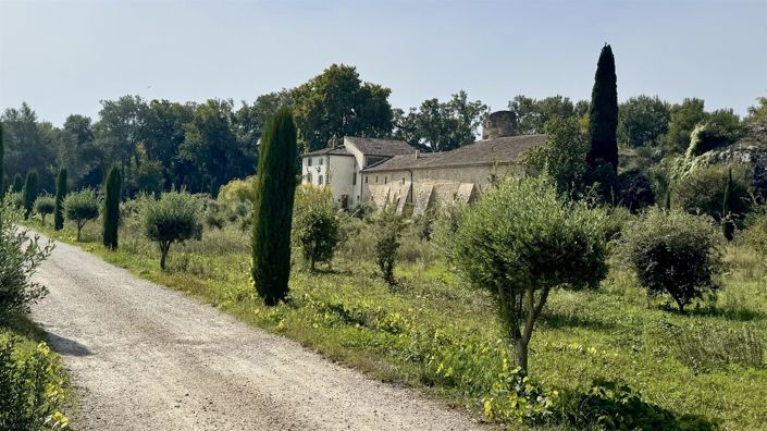 Image No.4-10 Bed House for sale