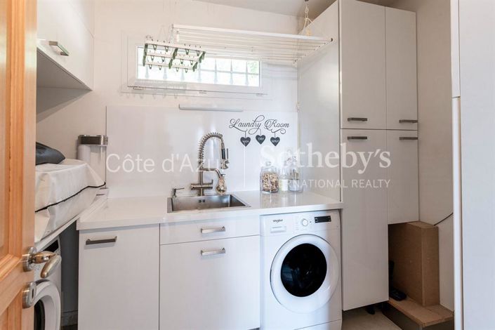 Image No.15-4 Bed House for sale