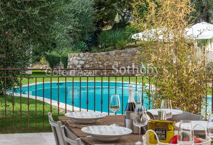 Image No.9-4 Bed House for sale