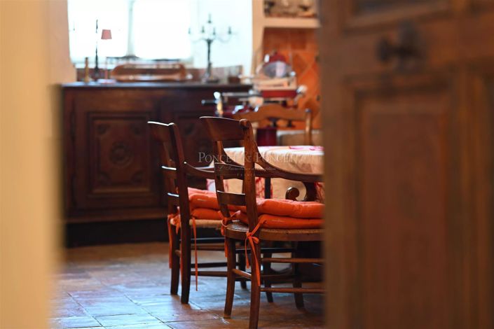 Image No.17-7 Bed House for sale