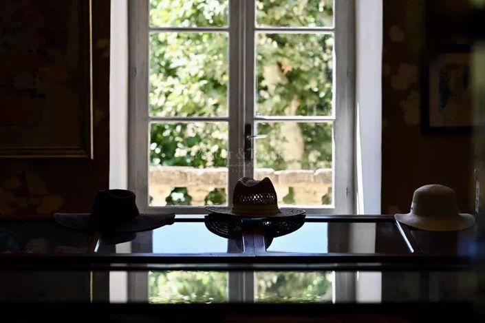 Image No.21-7 Bed House for sale