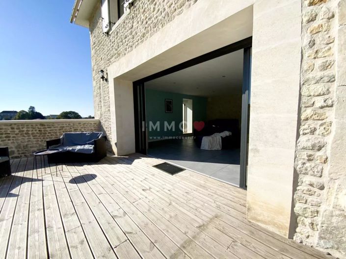 Image No.25-4 Bed House for sale