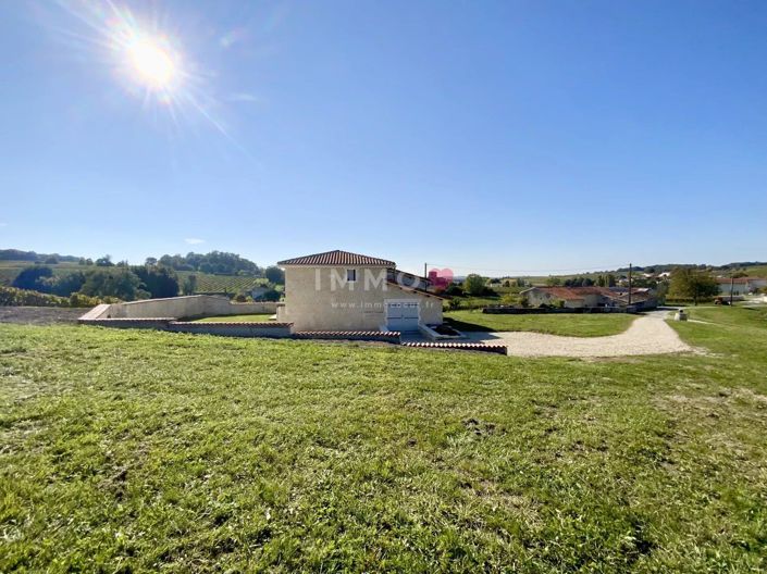 Image No.26-4 Bed House for sale