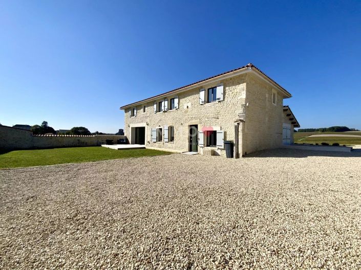 Image No.31-4 Bed House for sale