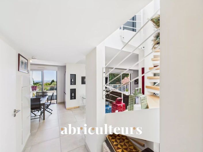 Image No.12-Appartement de 2 chambres à vendre à Nice