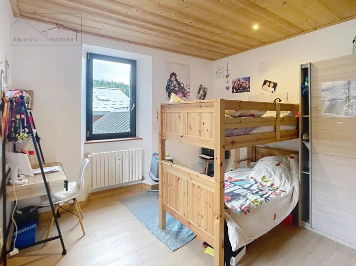 Image No.12-4 Bed Apartment for sale