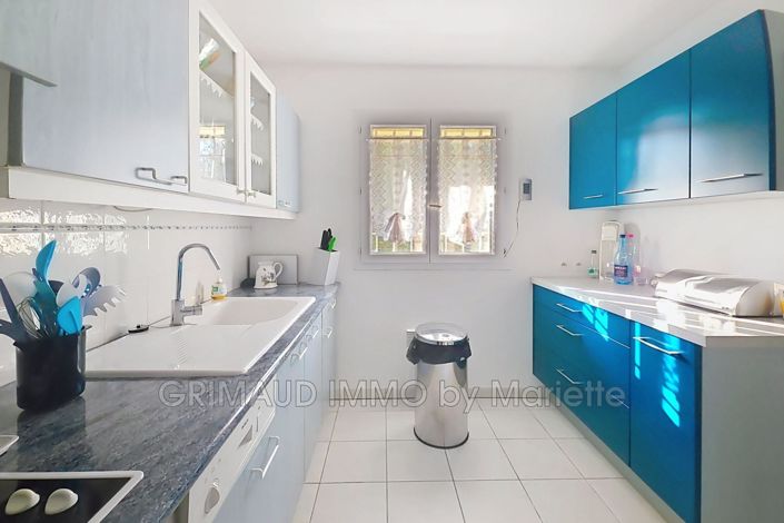 Image No.5-3 Bed House for sale