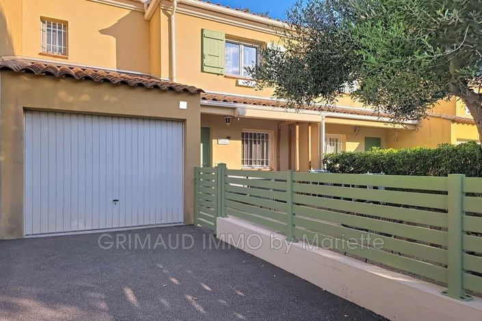 Image No.8-3 Bed House for sale