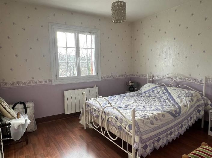 Image No.6-3 Bed House for sale