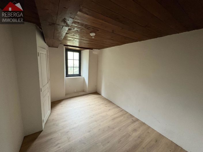 Image No.15-3 Bed House for sale