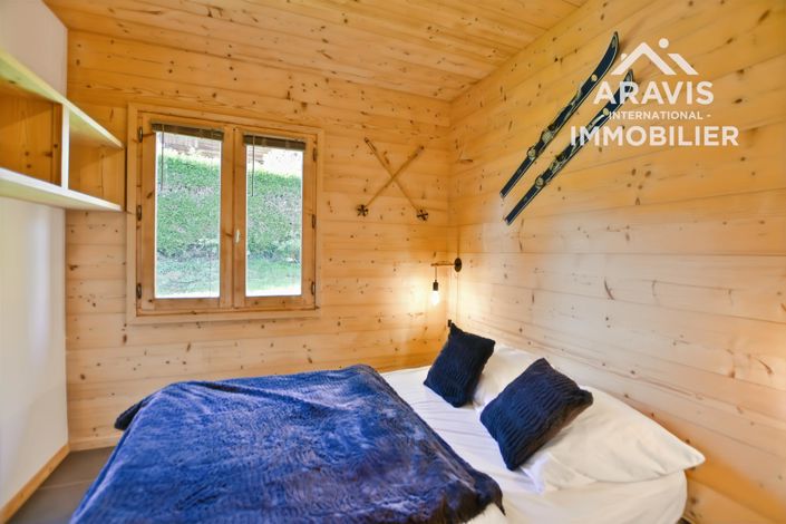 Image No.7-4 Bed House for sale