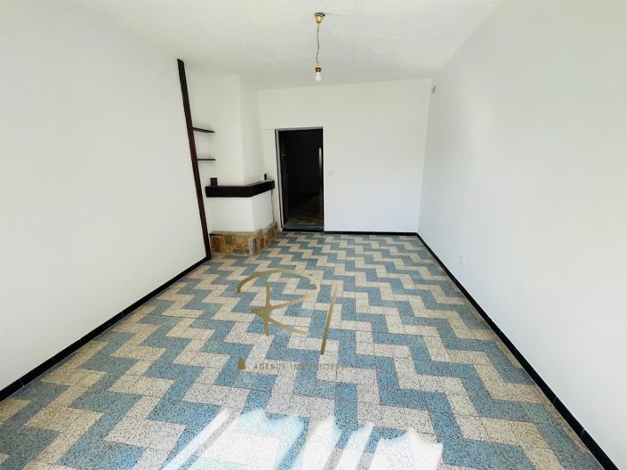 Image No.10-2 Bed House for sale