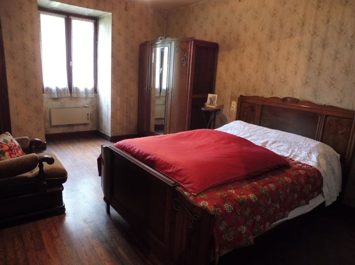 Image No.17-2 Bed House for sale