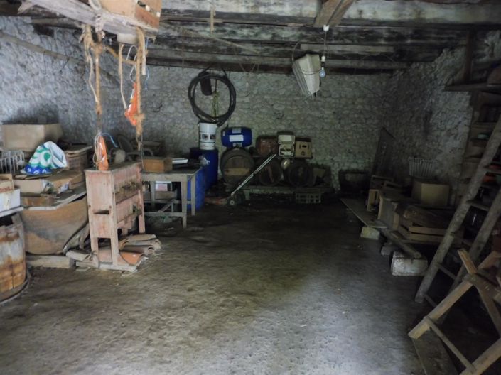 Image No.24-2 Bed House for sale