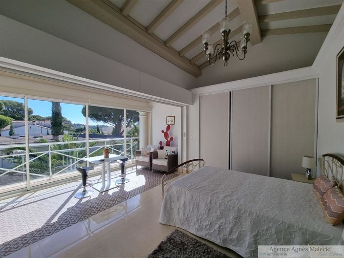 Image No.6-4 Bed Apartment for sale