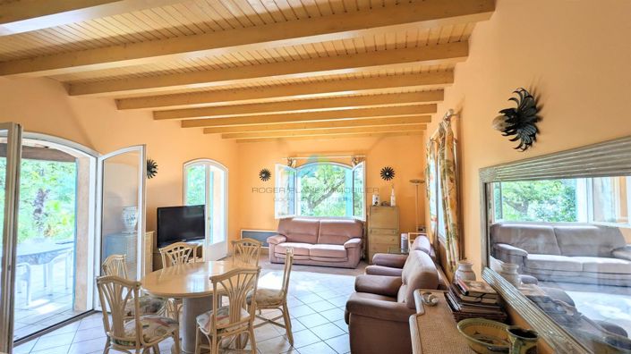 Image No.5-4 Bed House for sale