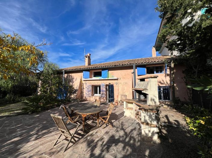 Image No.2-7 Bed House for sale