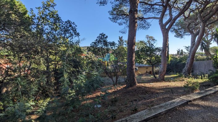 Image No.22-7 Bed House for sale