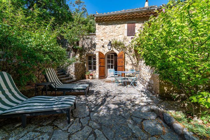 Image No.2-5 Bed House for sale