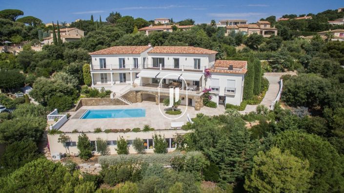 Image No.34-7 Bed House for sale