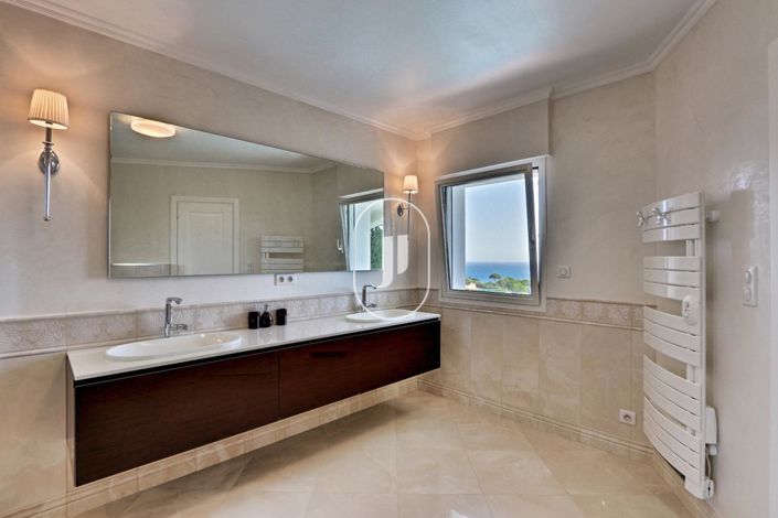 Image No.42-Maison de 7 chambres à vendre à Sainte-Maxime