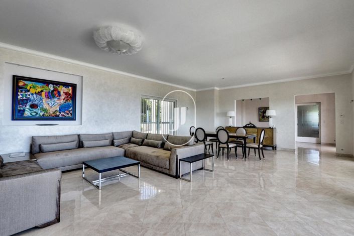 Image No.49-7 Bed House for sale