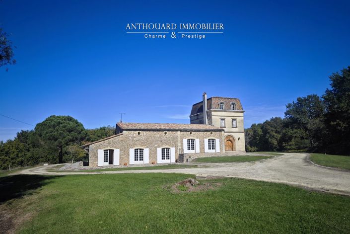 Image No.18-6 Bed House for sale