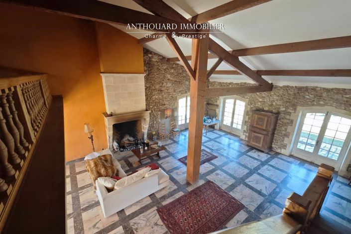 Image No.26-6 Bed House for sale