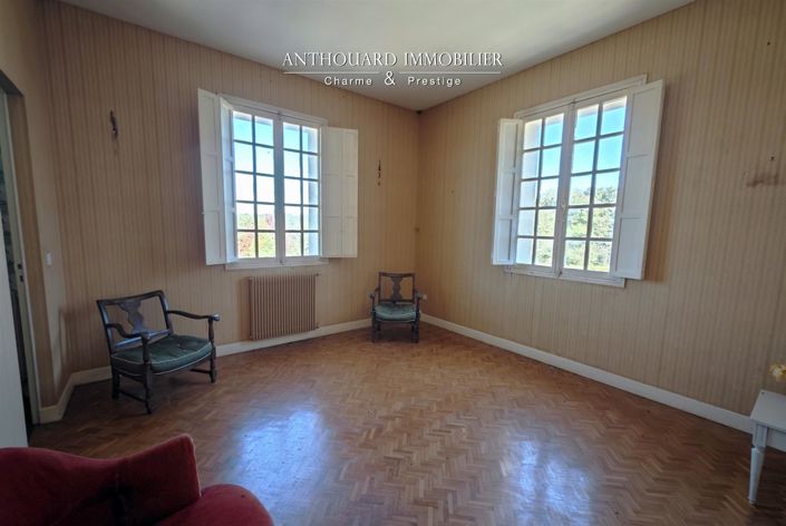 Image No.38-6 Bed House for sale