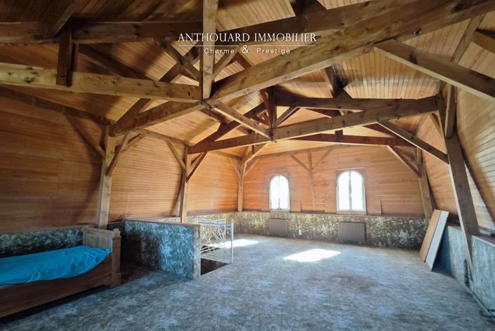 Image No.43-6 Bed House for sale