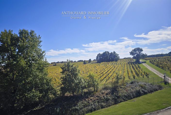 Image No.7-6 Bed House for sale