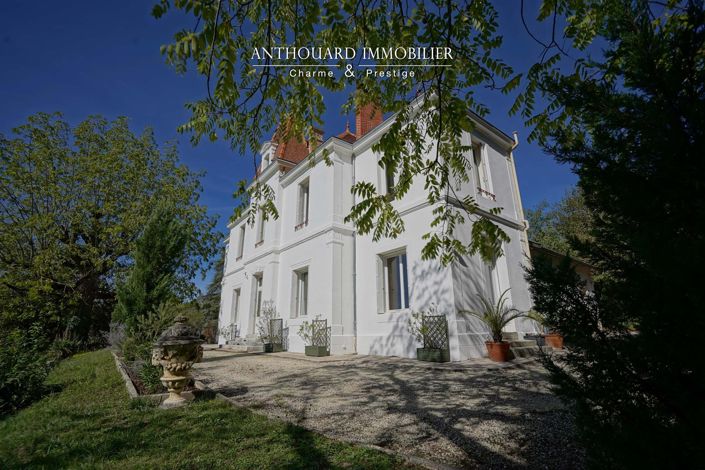 Image No.16-4 Bed Property for sale