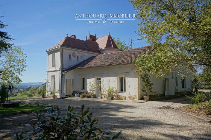 Image No.18-4 Bed Property for sale