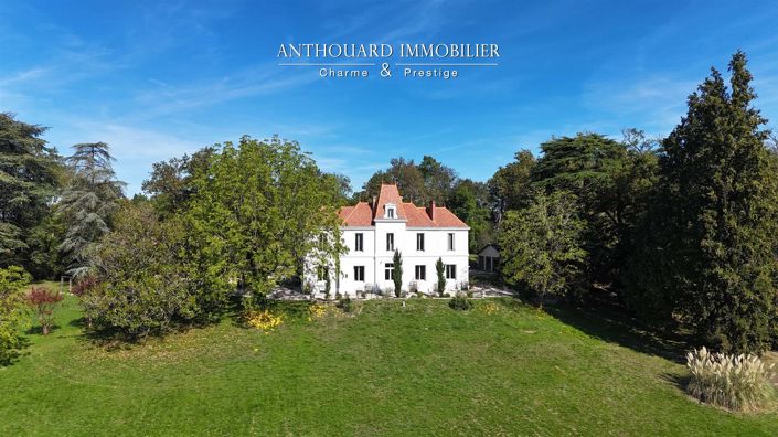 Image No.2-4 Bed Property for sale