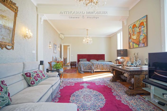 Image No.35-4 Bed Property for sale