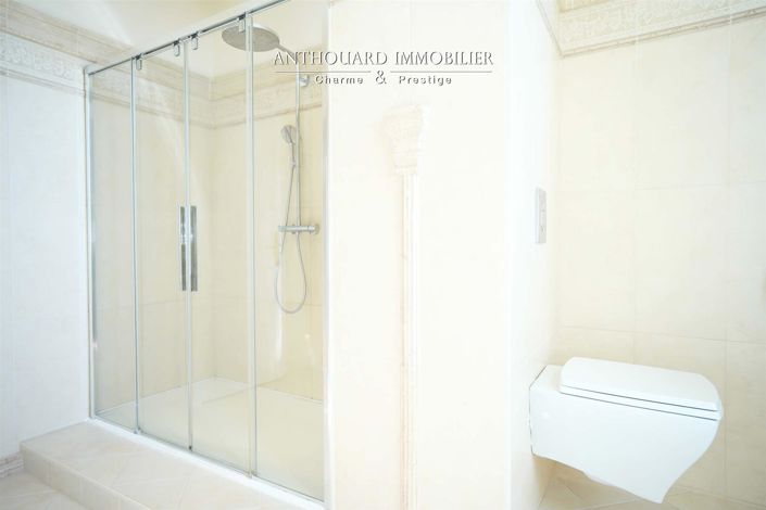 Image No.38-4 Bed Property for sale