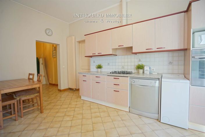 Image No.46-4 Bed Property for sale