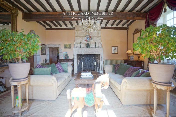 Image No.26-6 Bed Property for sale