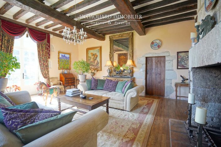 Image No.29-6 Bed Property for sale