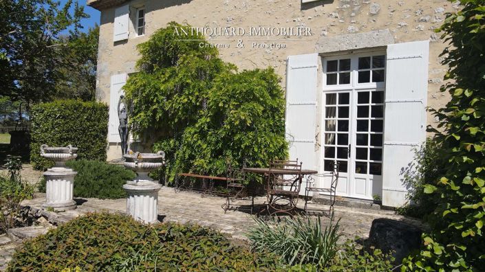 Image No.3-6 Bed Property for sale