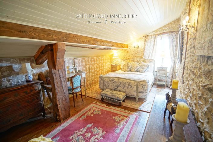 Image No.53-6 Bed Property for sale