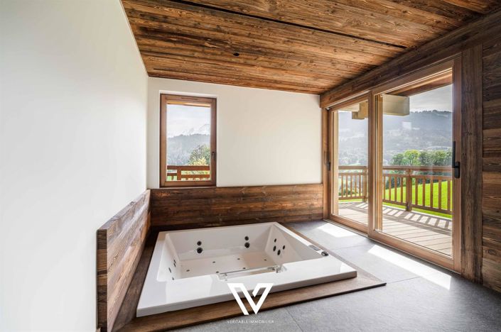 Image No.11-Propriété de 4 chambres à vendre à Demi-Quartier