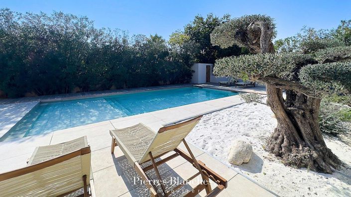 Image No.9-5 Bed House for sale