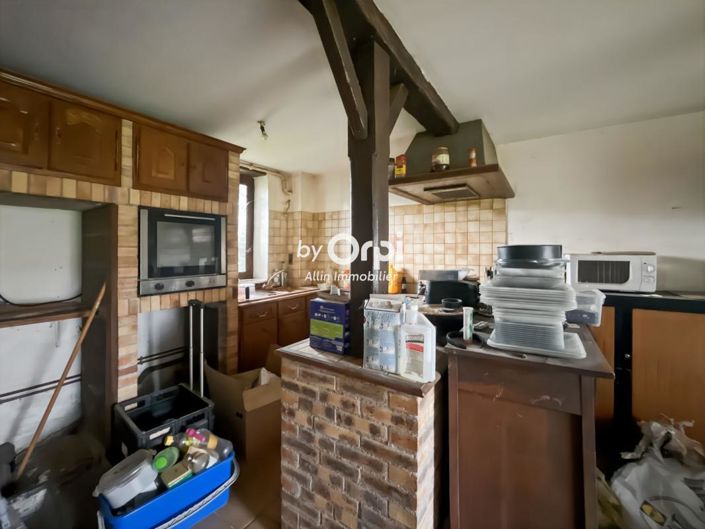 Image No.10-6 Bed House for sale