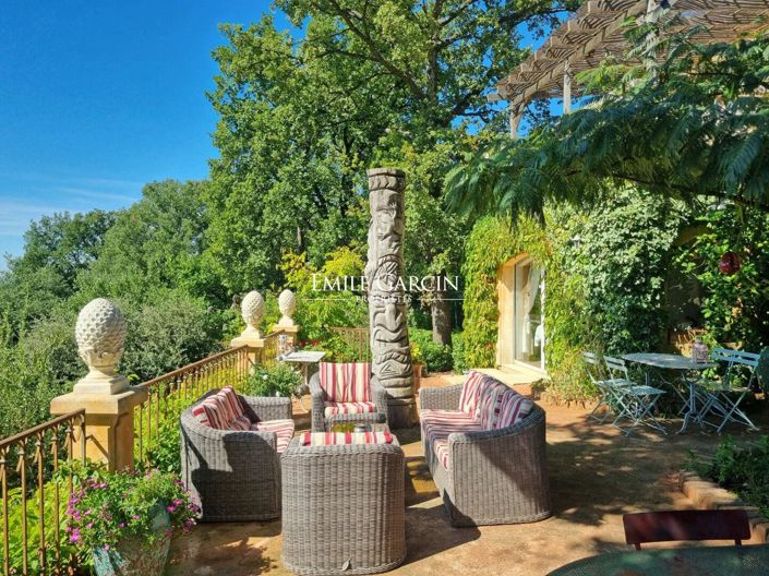 Image No.11-5 Bed House for sale