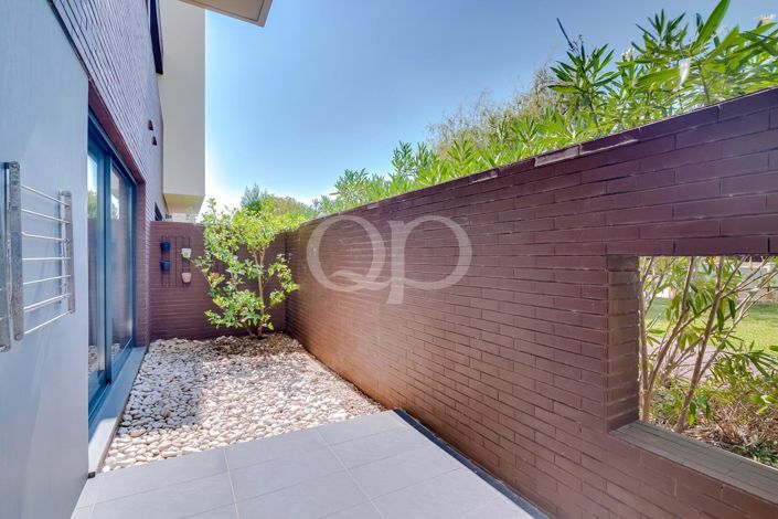 Image No.28-1 Bed House for sale