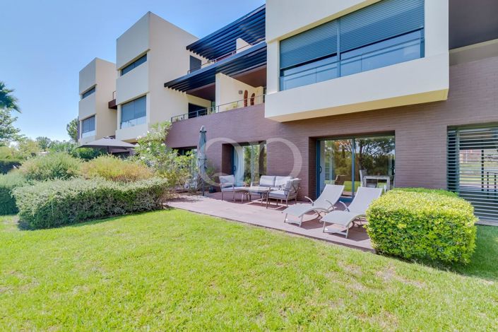 Image No.8-1 Bed House for sale