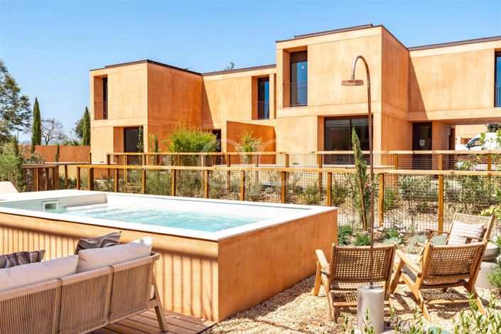 Image No.2-2 Bed House for sale