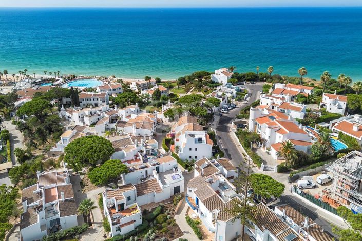 Image No.13-3 Bed House for sale